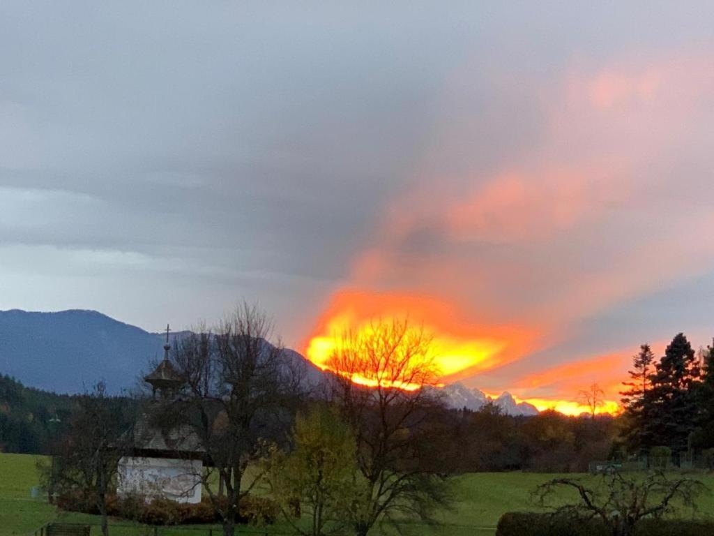 Lieblingsplatzl - Das Apartmenthaus Drobollach am Faakersee Eksteriør bilde